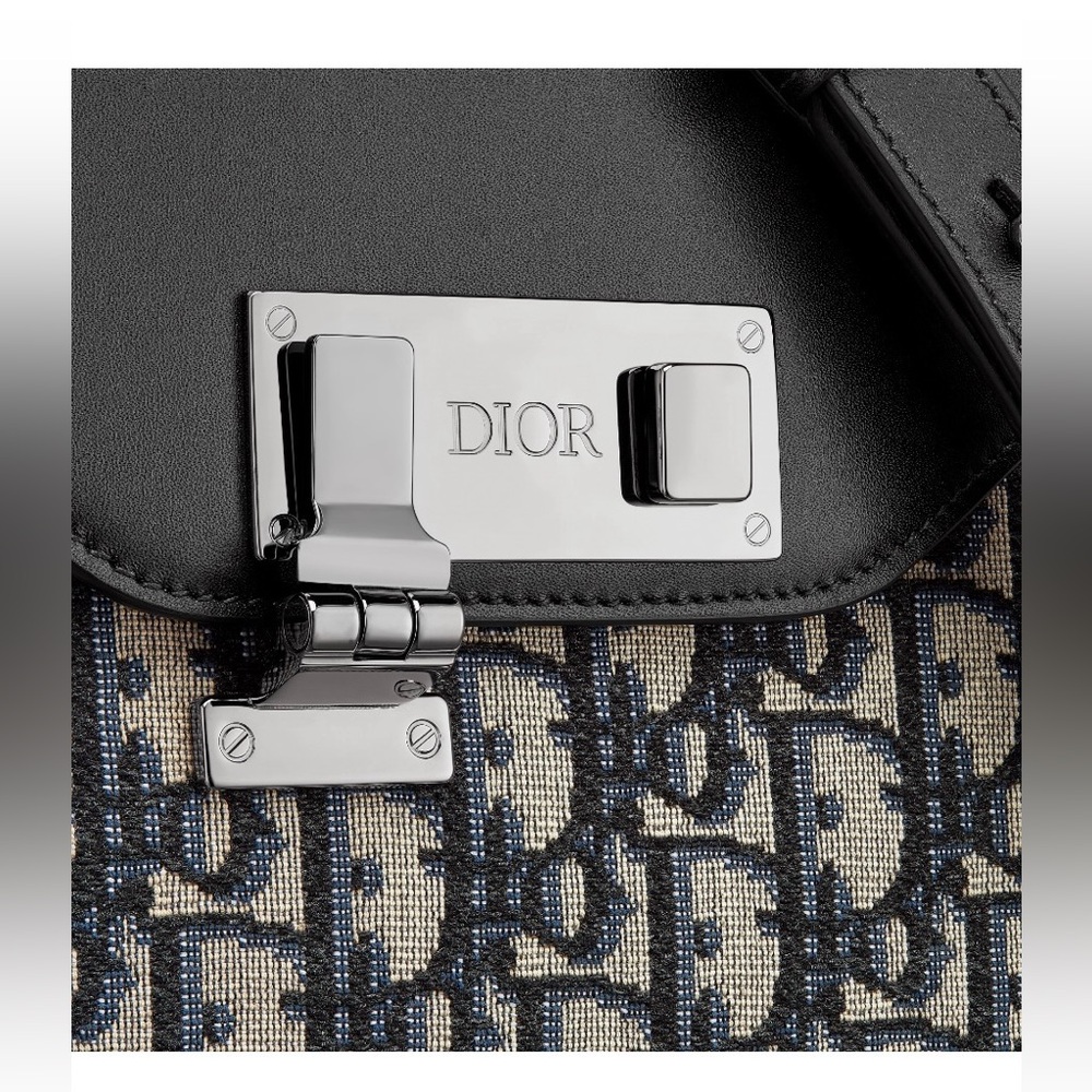 Brand New Dior Messenger Pouch Beige And Black Dior Oblique Jacquard - Picture 6 of 6